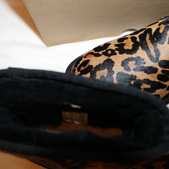 NIB UGG MINI CALF HAIR PANTHER FUR ANKLE BOOTS BUTTERSCOTCH BLACK CHESTNUT - Picture 4 of 8
